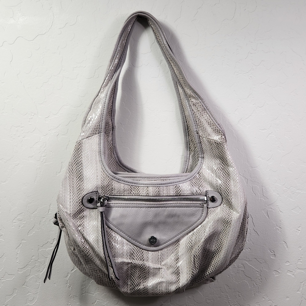 VERA WANG || Silver & Lavender Soft Hobo Bag